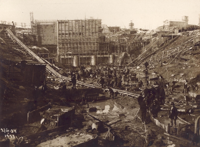 Строительство отводящего канала Нивской ГЭС. 1934 год