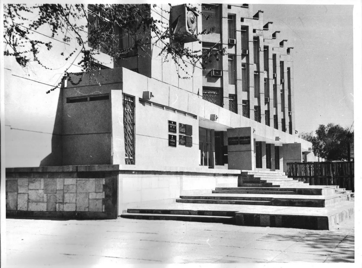 Здание Госбанка на ул. им. Крупской, 1988 г.