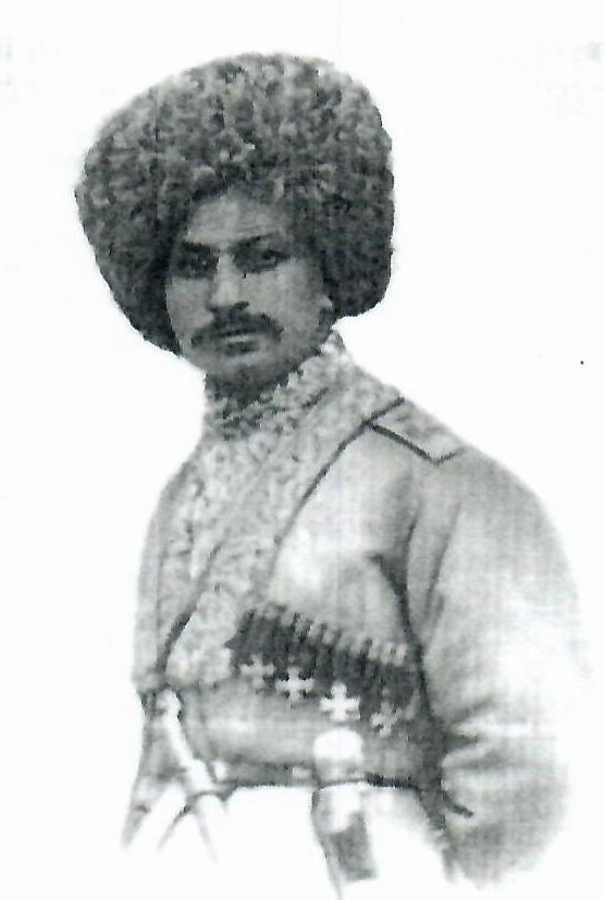 Асланбек Гальмитович Маматиев. В 1911 году возглавил первое кооперативное кредитное товарищество – «Гамурзиевское»