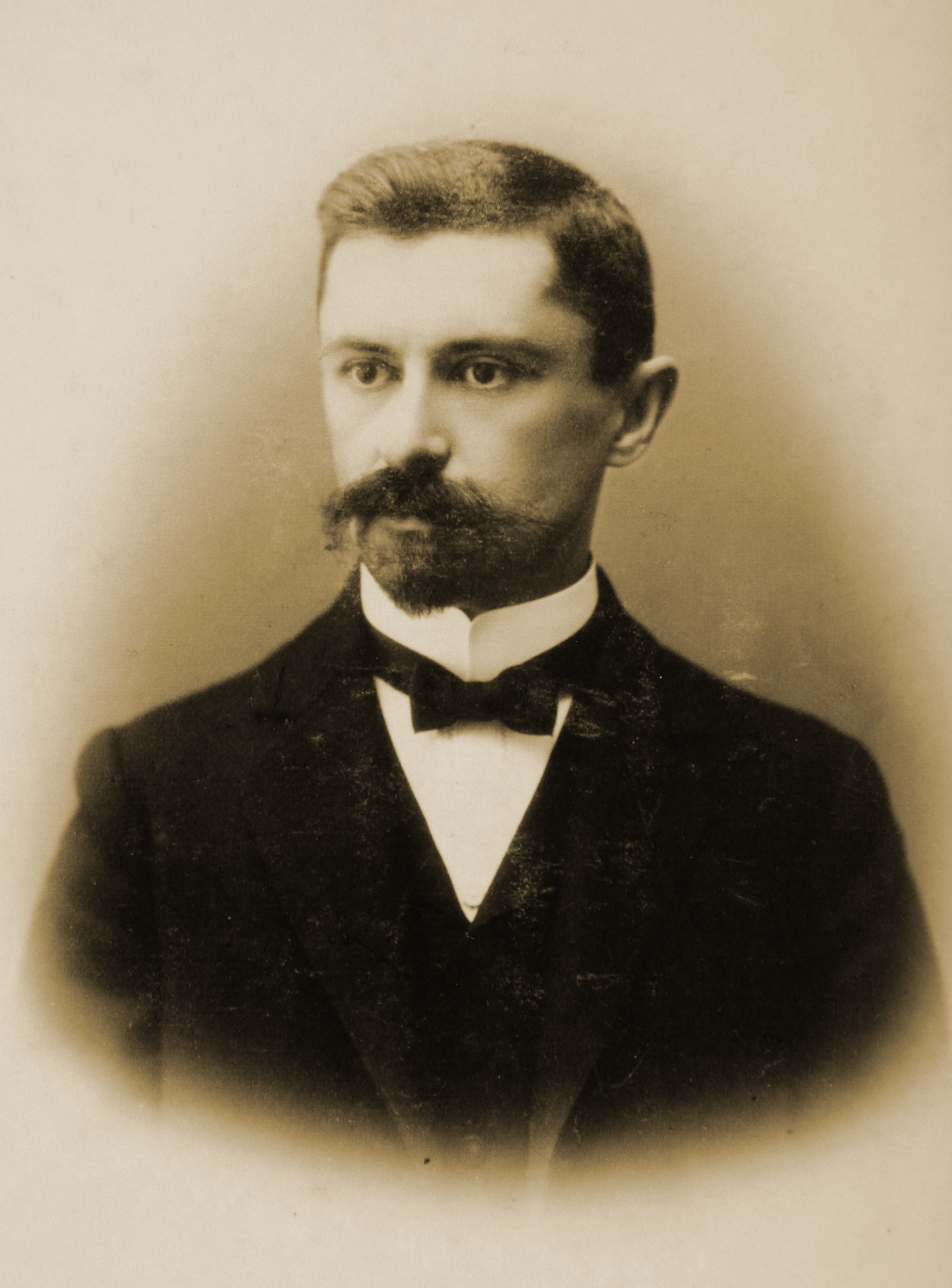 Первый управляющий В.К. Моравский 