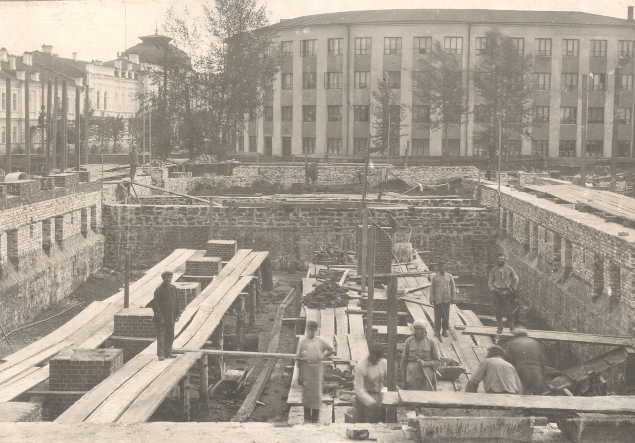 Строительство здания Иркутского отделения Госбанка СССР, 1936 год